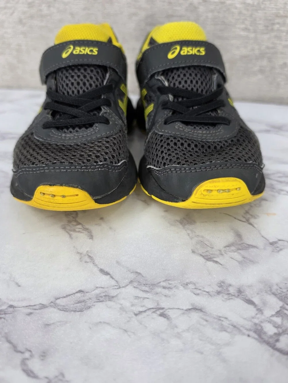 ASICS Jolt 2 Graphite Grey Vibrant Yellow Kids Boys Toddler Size 12
